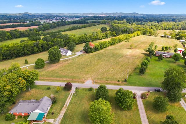 349 Branham Mill Road, Gallatin, TN 37066