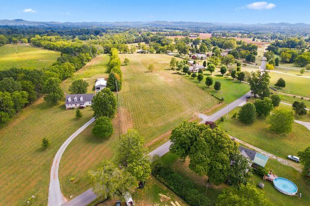 349 Branham Mill Road, Gallatin, TN 37066