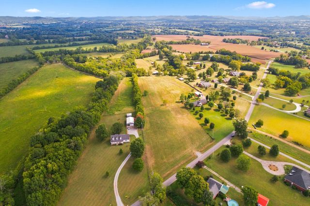 349 Branham Mill Road, Gallatin, TN 37066