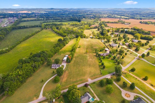 349 Branham Mill Road, Gallatin, TN 37066
