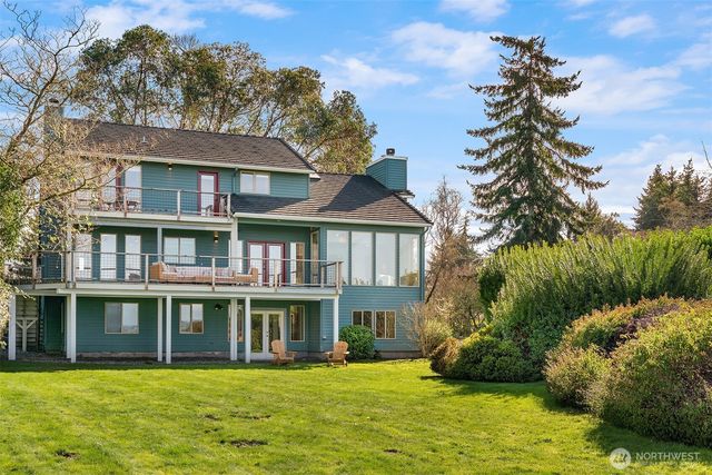 7010 SW Maury Park Road, Vashon, WA 98070