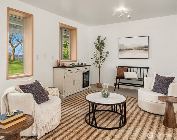 7010 SW Maury Park Road, Vashon, WA 98070