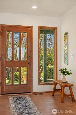 7010 SW Maury Park Road, Vashon, WA 98070