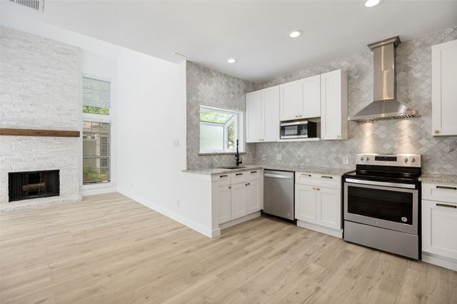 6220 Bentwood Trail 601, Dallas, TX 75252