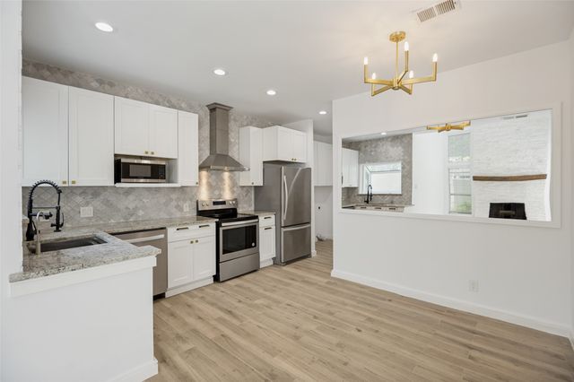 6220 Bentwood Trail 601, Dallas, TX 75252