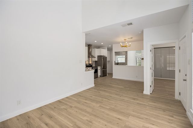 6220 Bentwood Trail 601, Dallas, TX 75252