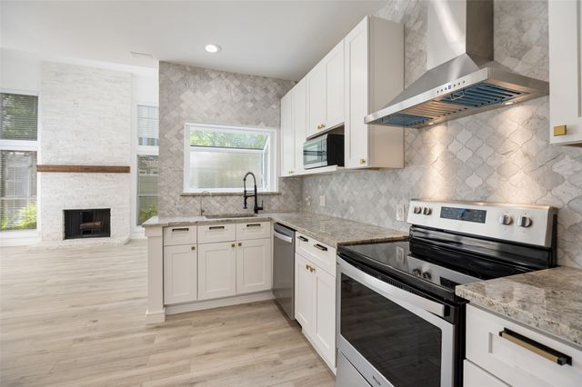 6220 Bentwood Trail 601, Dallas, TX 75252