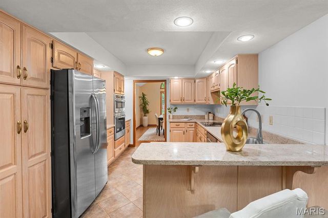 1005 Timberlake Drive, Edwardsville, IL 62025