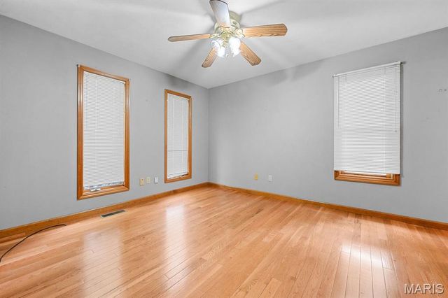 1005 Timberlake Drive, Edwardsville, IL 62025