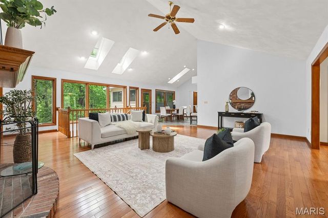 1005 Timberlake Drive, Edwardsville, IL 62025