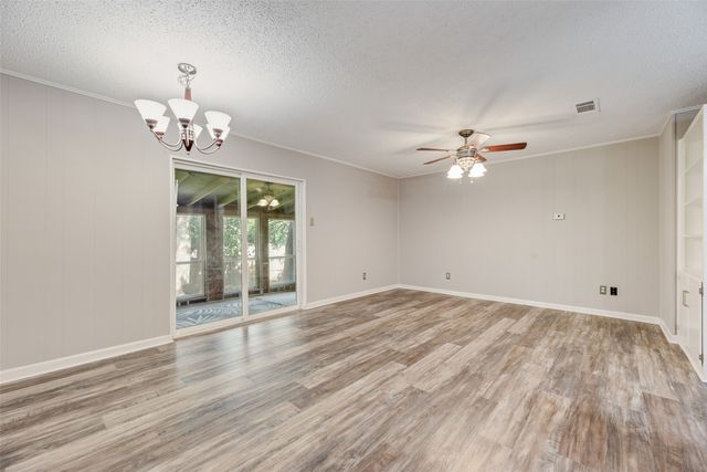 7100 Lowery Lane, North Richland Hills, TX 76182