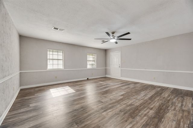 7100 Lowery Lane, North Richland Hills, TX 76182