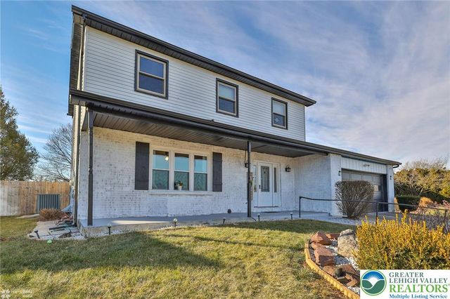 2950 Santee Drive, Bethlehem City, PA 18017