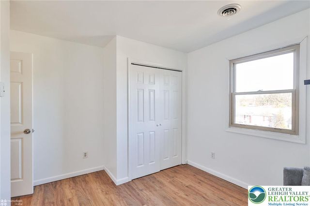 2950 Santee Drive, Bethlehem City, PA 18017