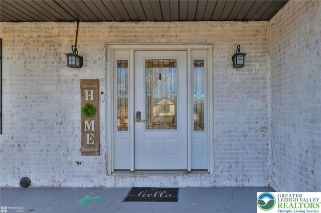 2950 Santee Drive, Bethlehem City, PA 18017