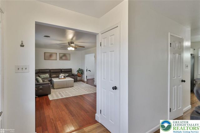 2950 Santee Drive, Bethlehem City, PA 18017