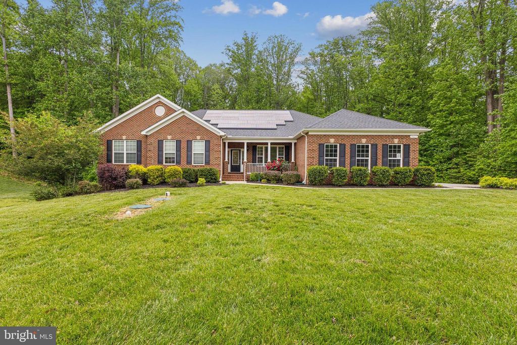 967 FOLKSTONE DR, Huntingtown, MD 20639