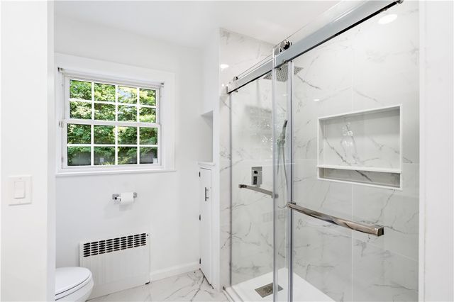6 Old Pound Hill Road, North Smithfield, RI 02896