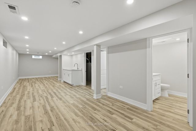 2754 E 127th Street, Chicago, IL 60633