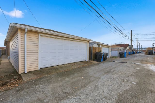 2754 E 127th Street, Chicago, IL 60633