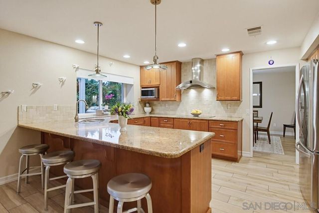 1820 Hacienda Drive, El Cajon, CA 92020