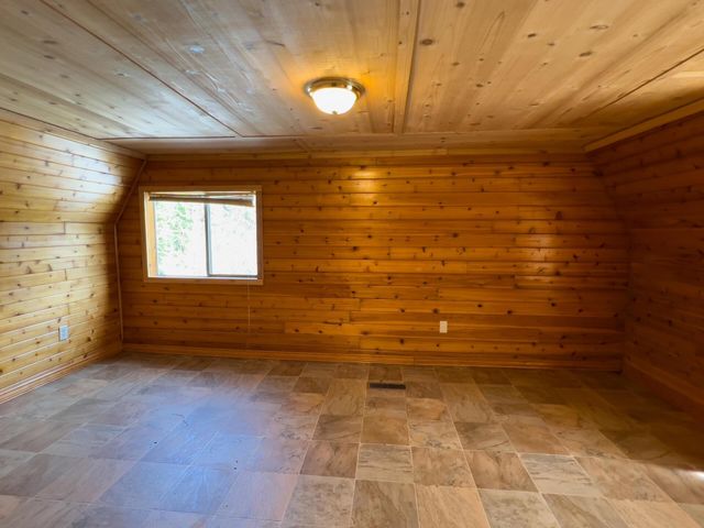 3934 Garvey Cir, Colville, WA 99114