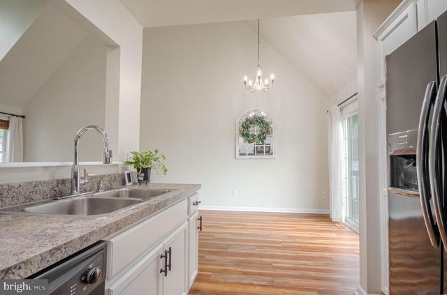 8763 LENOX DR, Delmar, MD 21875
