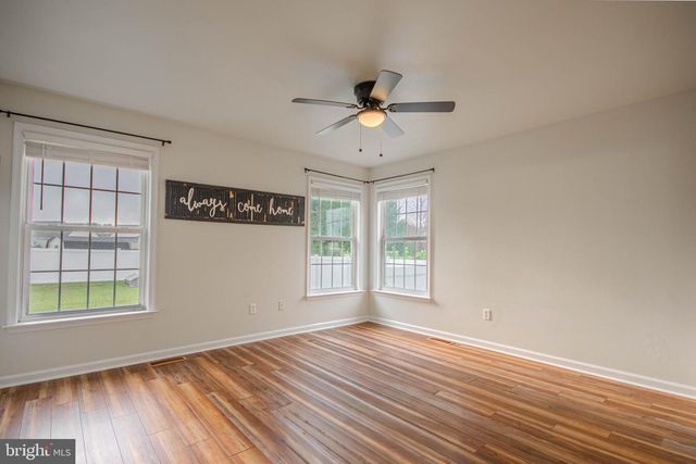 8763 LENOX DR, Delmar, MD 21875