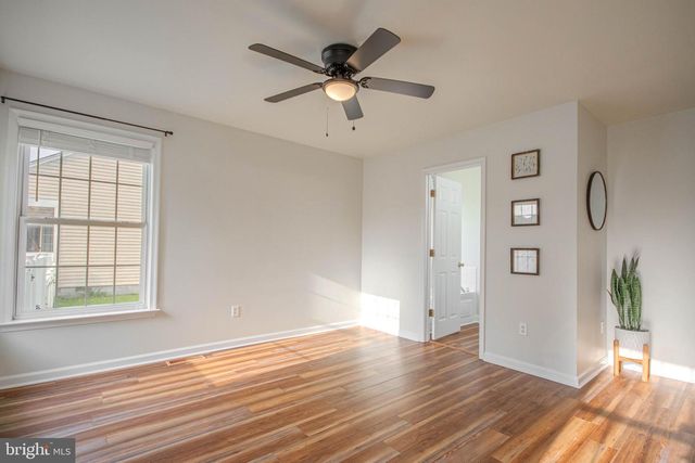 8763 LENOX DR, Delmar, MD 21875