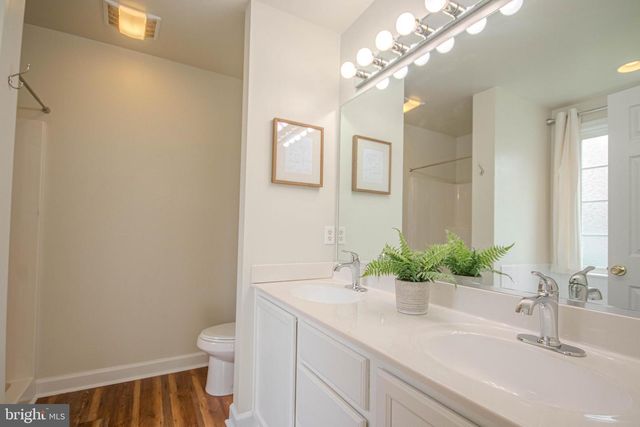 8763 LENOX DR, Delmar, MD 21875