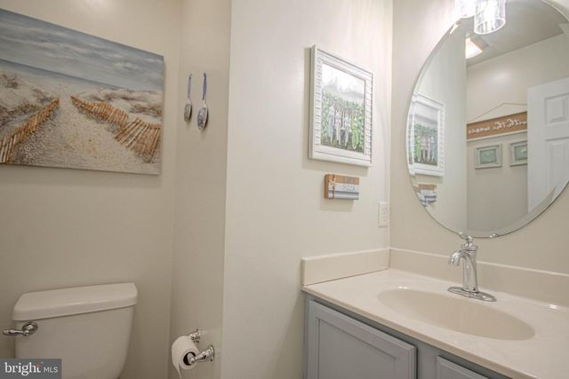 8763 LENOX DR, Delmar, MD 21875