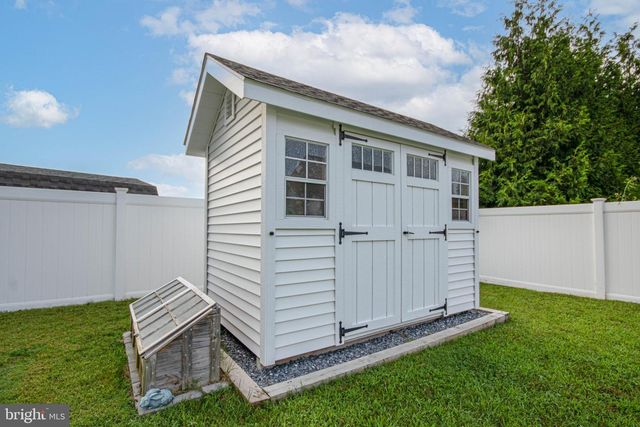 8763 LENOX DR, Delmar, MD 21875