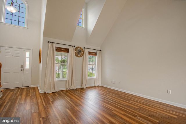 8763 LENOX DR, Delmar, MD 21875