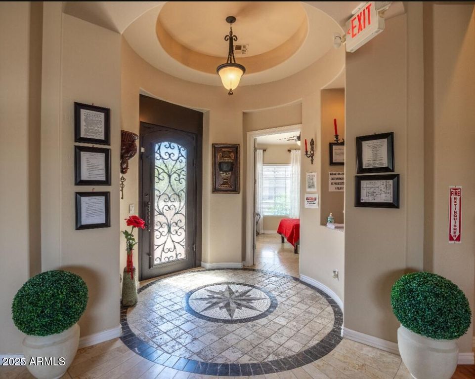 41607 N CLUB POINTE Drive, Phoenix, AZ 85086 — photo 4