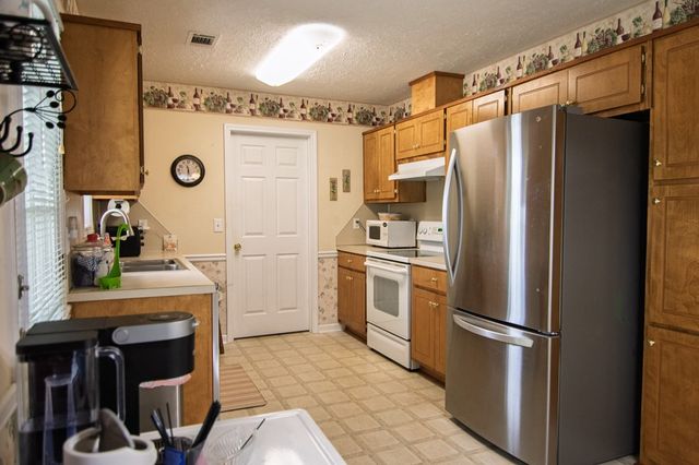 6346 Lee Road 0240, Phenix City, AL 36870