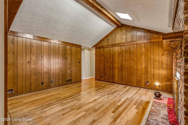 8307 Happiness Way, Louisville, KY 40291
