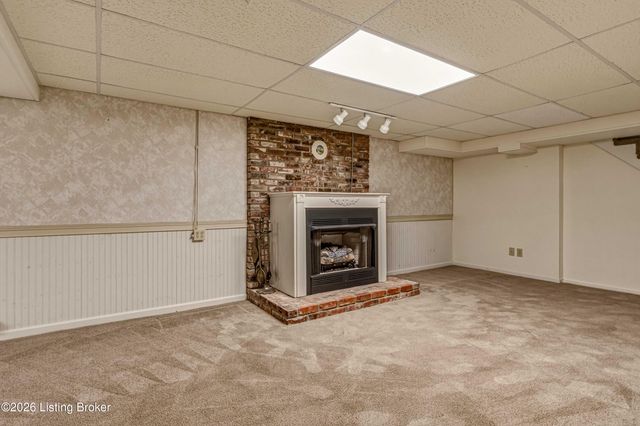8307 Happiness Way, Louisville, KY 40291