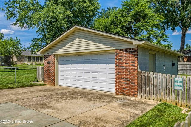 8307 Happiness Way, Louisville, KY 40291