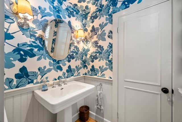 153 Washington Street, Duxbury, MA 02332