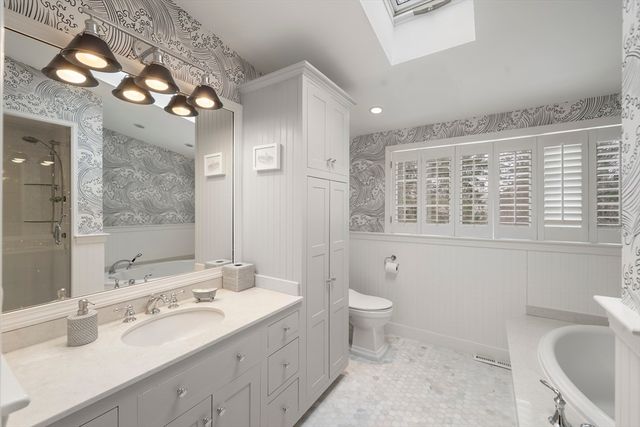 153 Washington Street, Duxbury, MA 02332