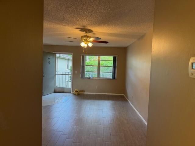 29 Lake Vista Trl Apt 205, Port St Lucie, FL 34952