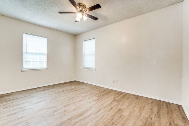 5869 Bluffman Drive, Dallas, TX 75241