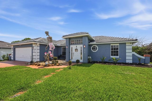 494 SW Paar Drive, Port St. Lucie, FL 34953