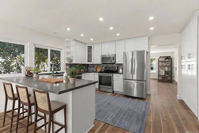 2589 Joann Dr, Oceanside, CA 92056