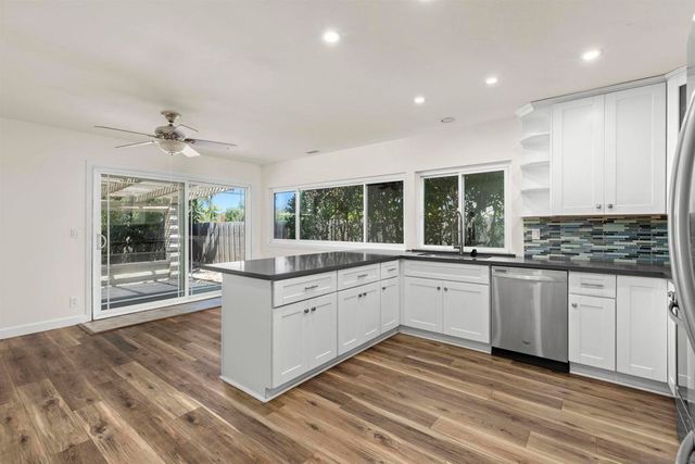 2589 Joann Dr, Oceanside, CA 92056