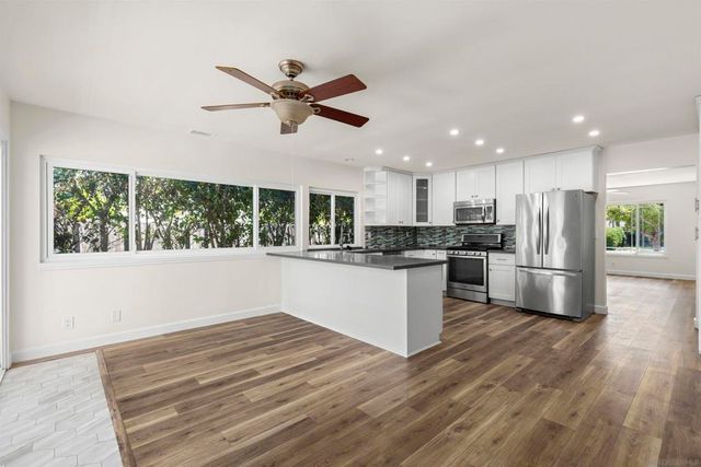 2589 Joann Dr, Oceanside, CA 92056