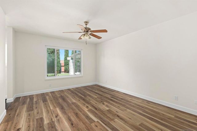2589 Joann Dr, Oceanside, CA 92056