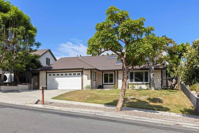 2589 Joann Dr, Oceanside, CA 92056