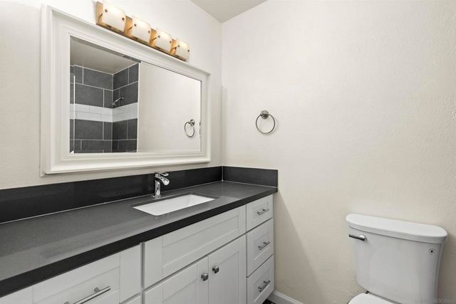2589 Joann Dr, Oceanside, CA 92056