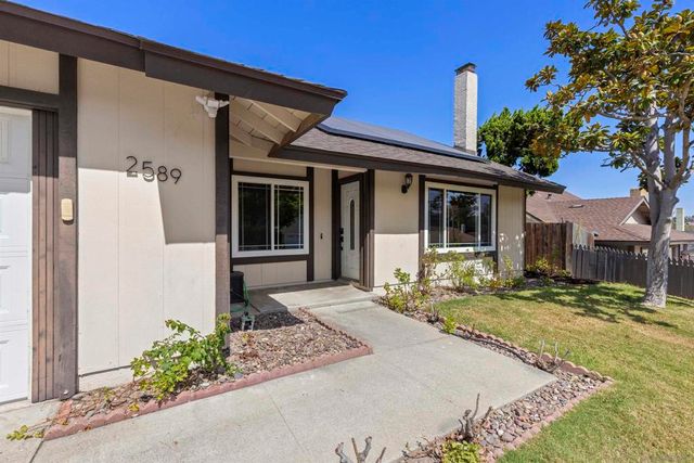 2589 Joann Dr, Oceanside, CA 92056